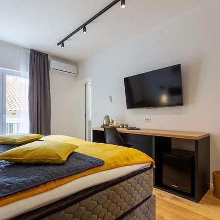 2M Exclusive Rooms Zadar Exterior photo